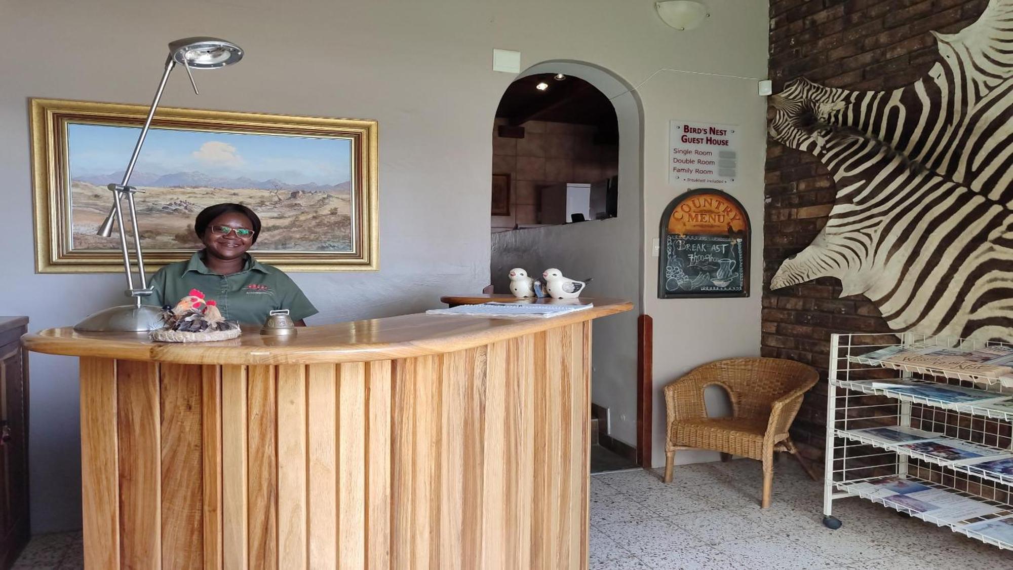 Bird'S Nest Guest House Keetmanshoop Exteriér fotografie